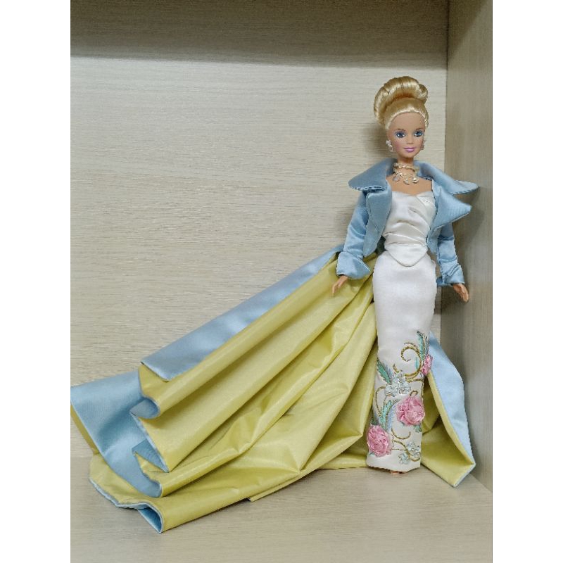 Búp bê barbie collector