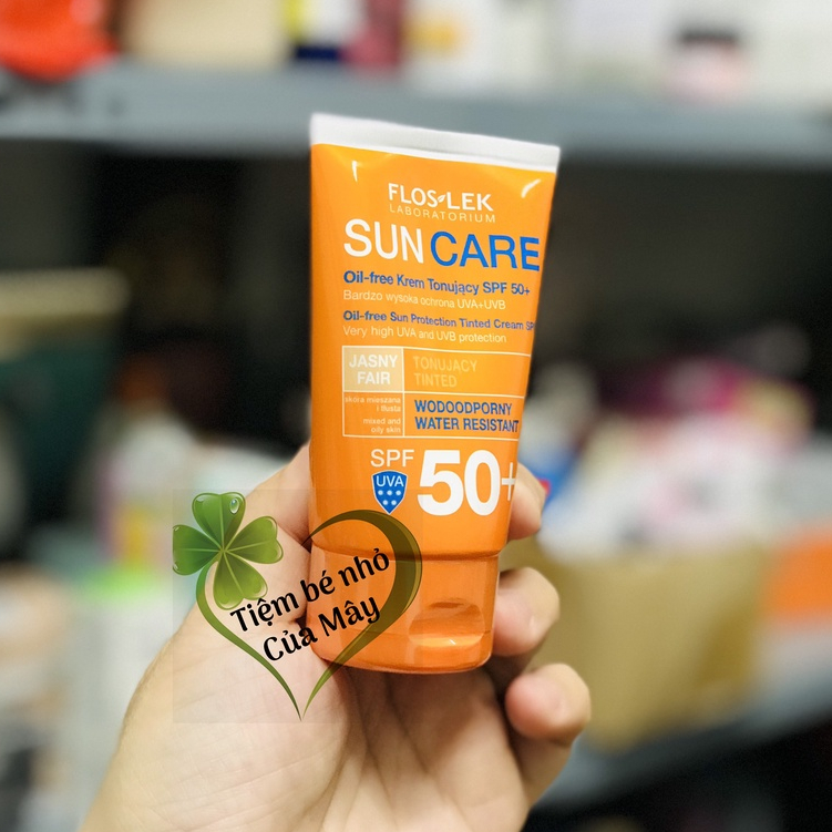 Kem chống nắng kiềm dầu Floslek Sun Care Oil Free Sun Protection Tinted Cream SPF50+ 50ml