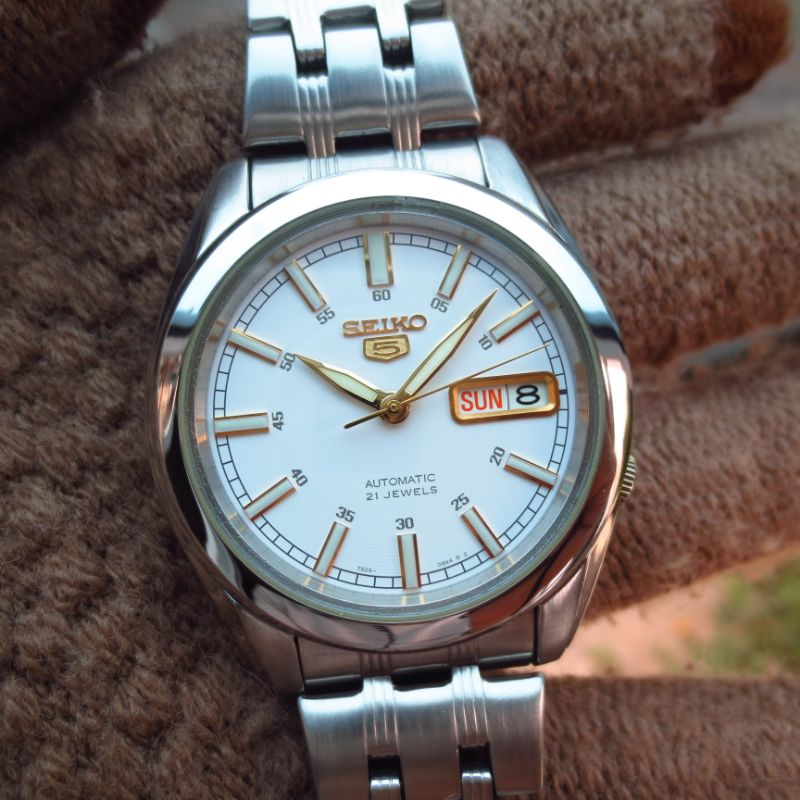 ĐỒNG HỒ CƠ NAM SEIKO AUTOMATIC - TỰ ĐỘNG NẠP CÓT - NHẬT BÃI LƯỚT XỊN