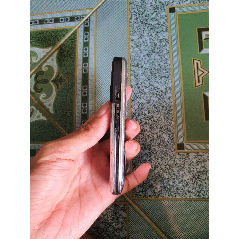 Xác điện thoại Nokia E51 lên màn đẹp