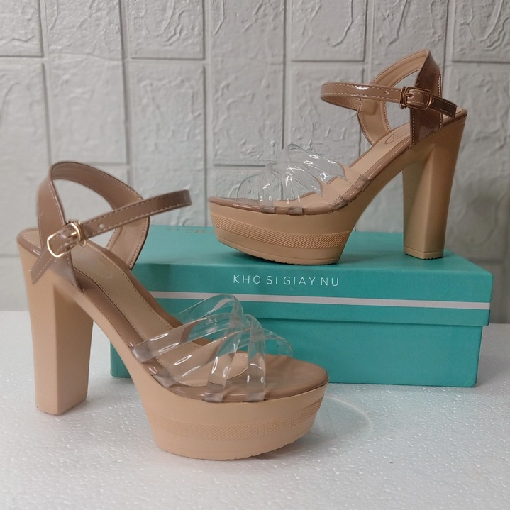 Giày sandal cao gót quai trong 12 phân đế đúc nguyên khối