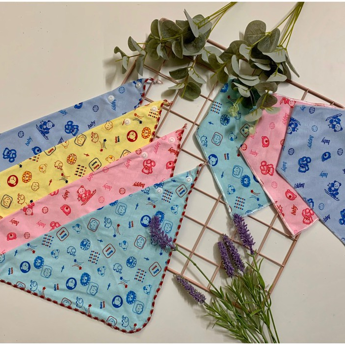 Yếm cho bé, Khăn Yếm tam giác xô cúc bấm xuất nhật, 100% cotton họa tiết dễ thương