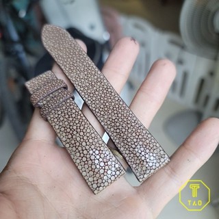 Dây đồng hồ handmade da cá đuối - Màu nâu