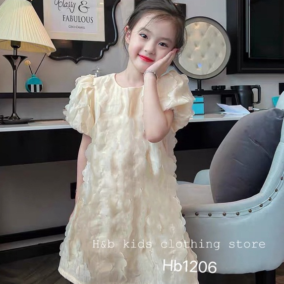 Váy Cho Bé Gái WOWKDS Đầm Công Chúa Chất Liệu Ren Hoa Tay Bồng Sang Chảnh Từ 10-20kg