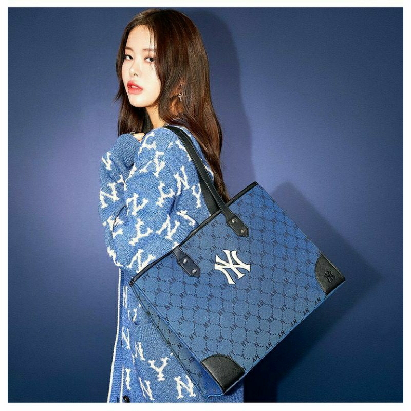 Túi MLB Monogram Diamond Jacquard TOTE BLUE chính hãng