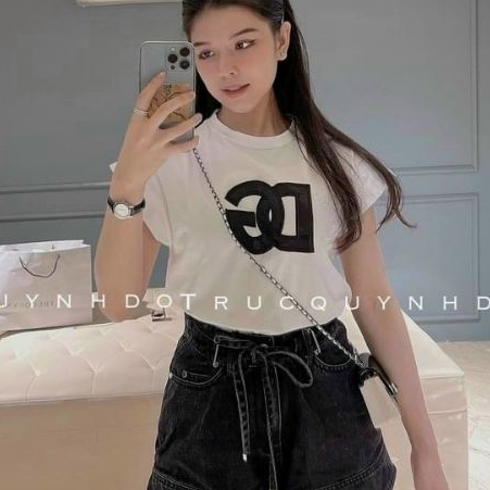 Áo Thun Tay Hến D.G THÊU NỔI FORM XINH, Chất Thun Cotton Xịn Xò, Mềm Mịn Bao Mát.