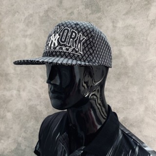 Nón nam VNXK New York sọc caro