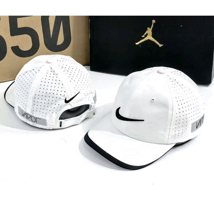 NÓN LƯỠI TRAI LOGO N I K E VA POR CHẤT DÙ SIÊU NHẸ LỖ LAZER 2 MÀU ĐEN TRẮNG