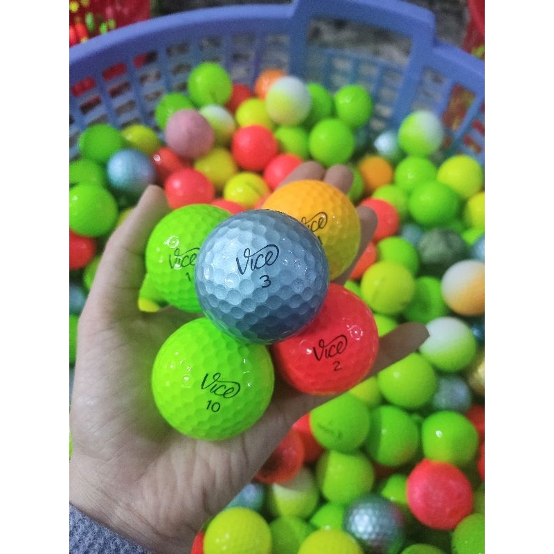 Bóng golf màu 3-4 lớp xuất xứ Mỹ độ mới từ 90%, chuẩn chính hãng, không sơn sửa