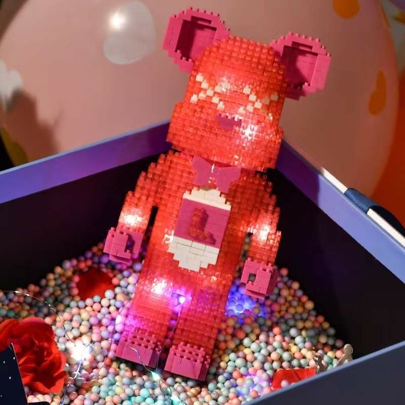 Lắp ráp mô hình Gấu Đặc Biệt CÓ ĐÈN, Sưu tập 5 con thành chữ LOVE <3