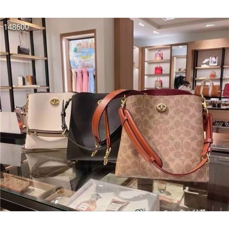 Túi Coach Willow Bucket công sở sang trọng