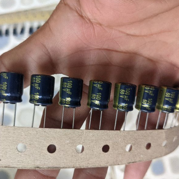 Panasonic FC 50v 100uf NOS