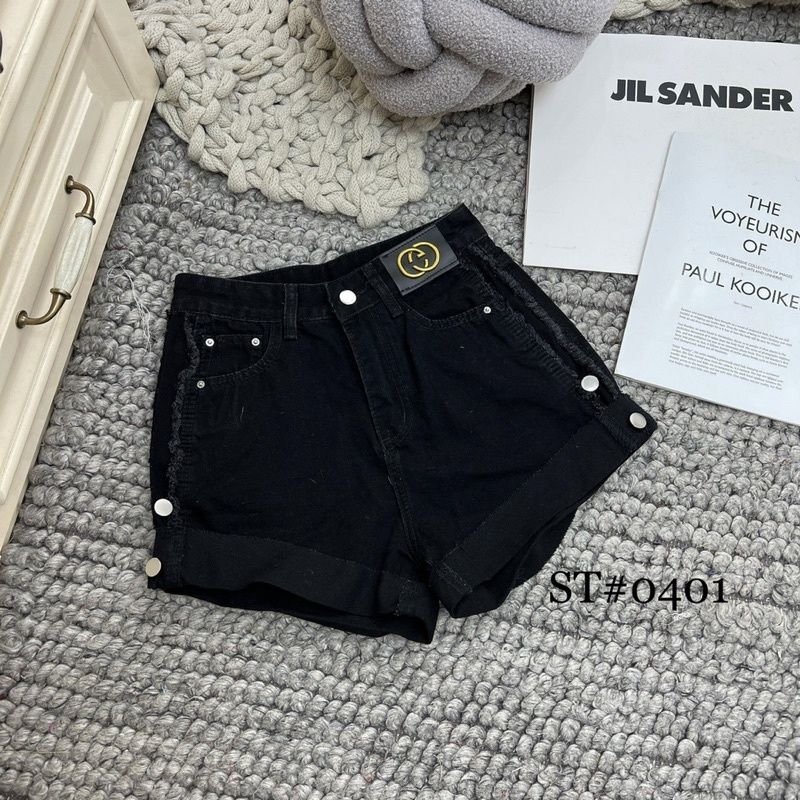 Quần sooc jeans gập gấu đính tag cạp hàng QCL1