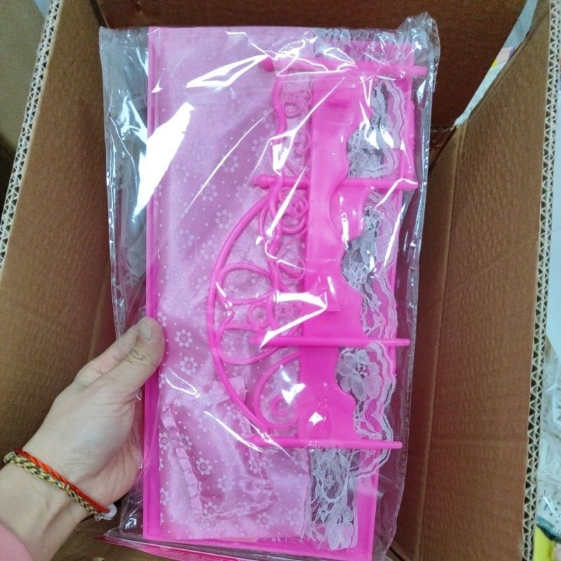 Giường ngủ cho búp bê kiểu đơn giản kèm ga gối dễ thương dài 30cm rộng 15cm