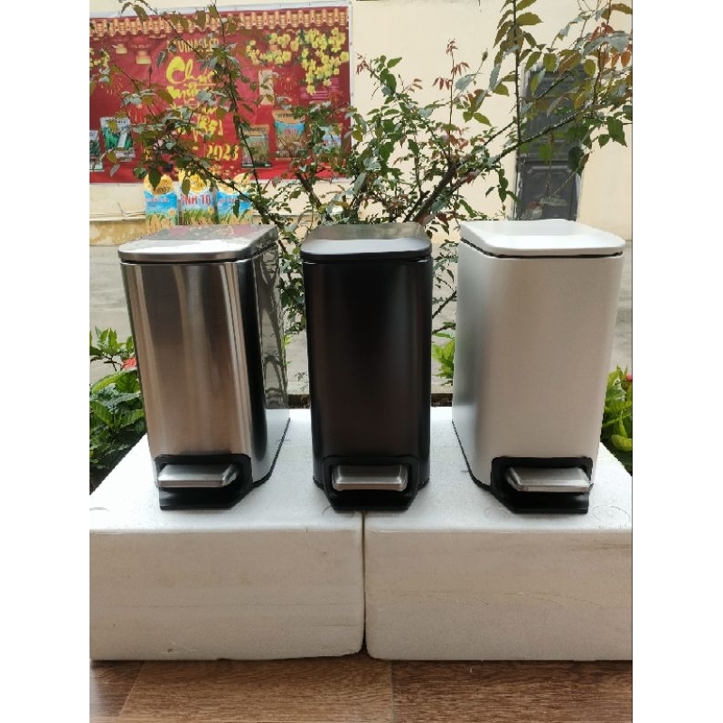 Thùng rác inox đạp chân giảm chấn chống vân tay hình vuông 6L cao cấp