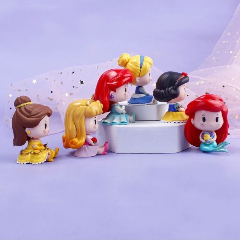 Công Chúa Disney Ngồi Bản Chibi Đáng Yêu