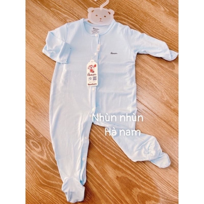 Body sơ sinh dài liền tất cho bé Avaler chất sợi tre mềm, mát co giãn tốt