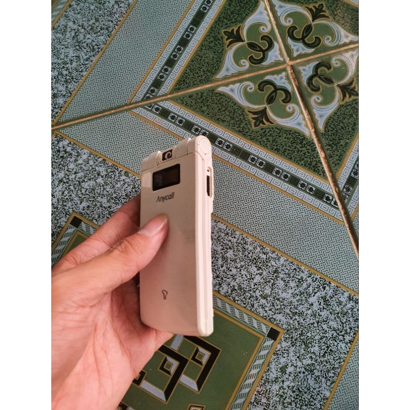 Xác điện thoại Samsung W270 còn nguồn