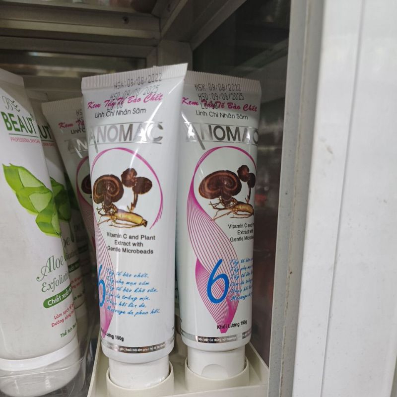 Kem tẩy tế bào chết anomac 150g