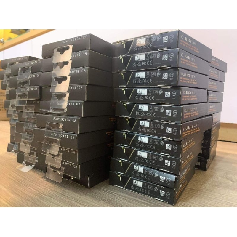 Ổ Cứng SSD WD BLACK SN770 500GB / SN770 1TB M2 PCIe NVMe Gen 4×4 WDS500G3X0E