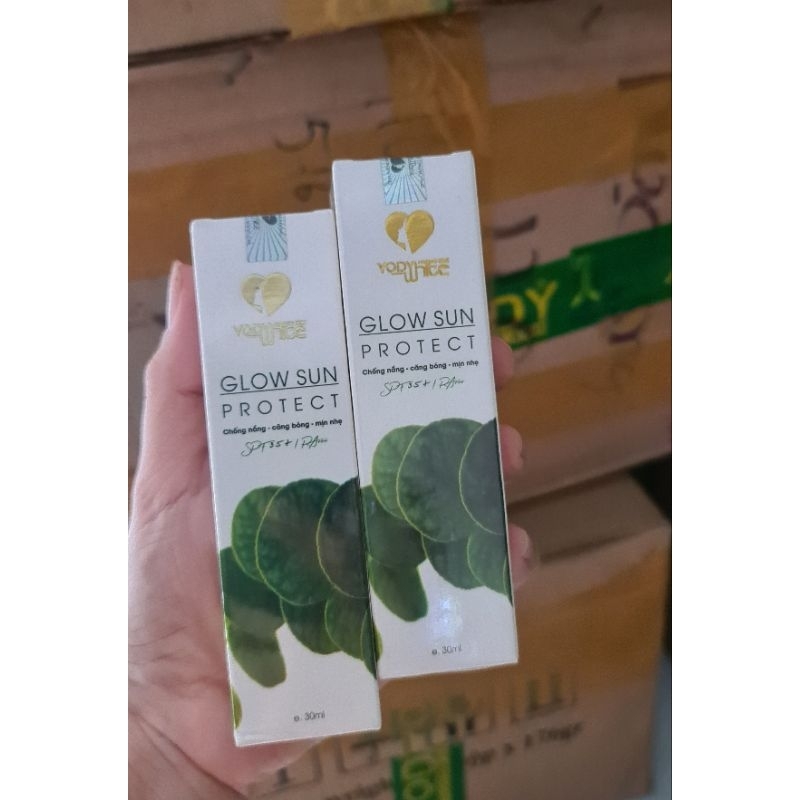 Kem chống nắng cao cấp- Glow Sun Protect SPF 35 Phương Anh