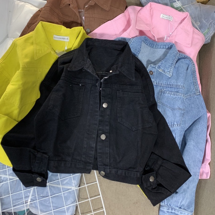 Áo khoác kaky tay dài hai túi trơn phom vừa