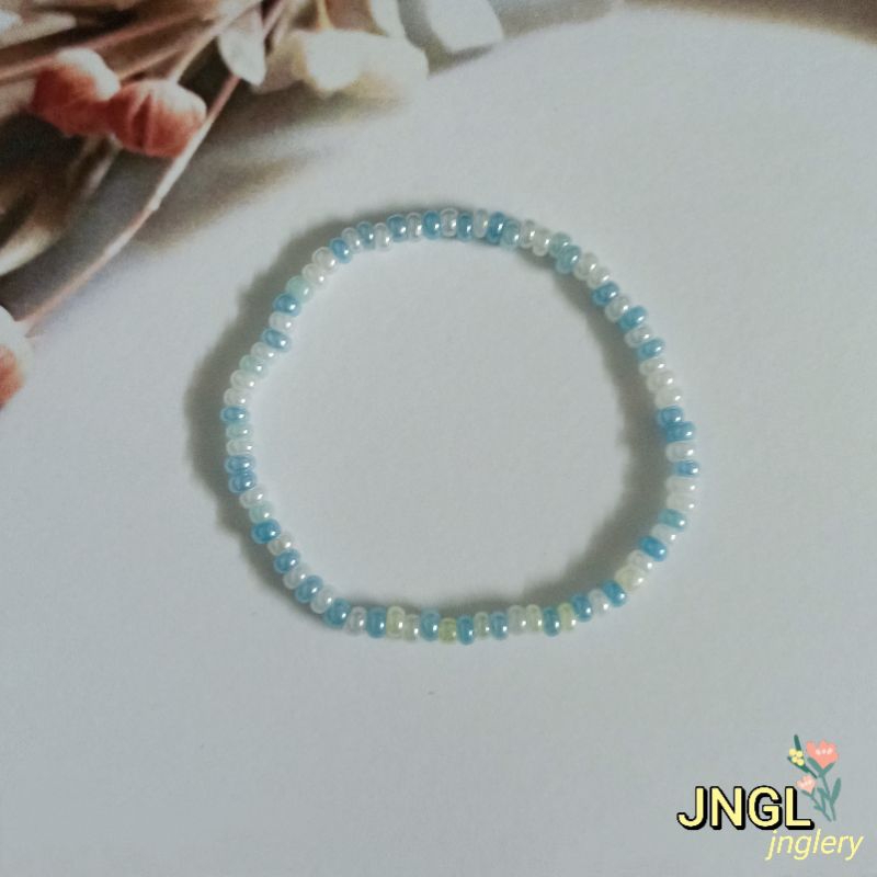 Vòng tay hạt cườm màu pastel siêu ngọt ngào