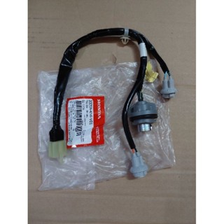 Dây (đuôi) điện ghim đèn hậu sau winner 150 V1