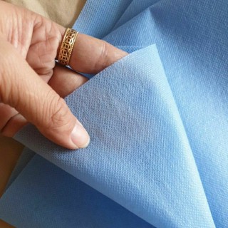 Vải không dệt màu xanh