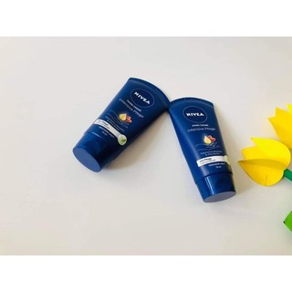 Hàng Đức Kem dưỡng da tay Nivea Hand Creme chiết xuất từ dầu hạnh nhân và bơ hạt mỡ