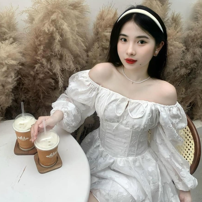 Đầm dự tiệc cổ vuông chất ren hoa tay dài dáng váy ngắn dễ thương - NV306 | BigBuy360 - bigbuy360.vn