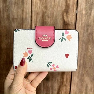 Ví c0a**ch cầm tay họa tiết hoa xinh xắn
