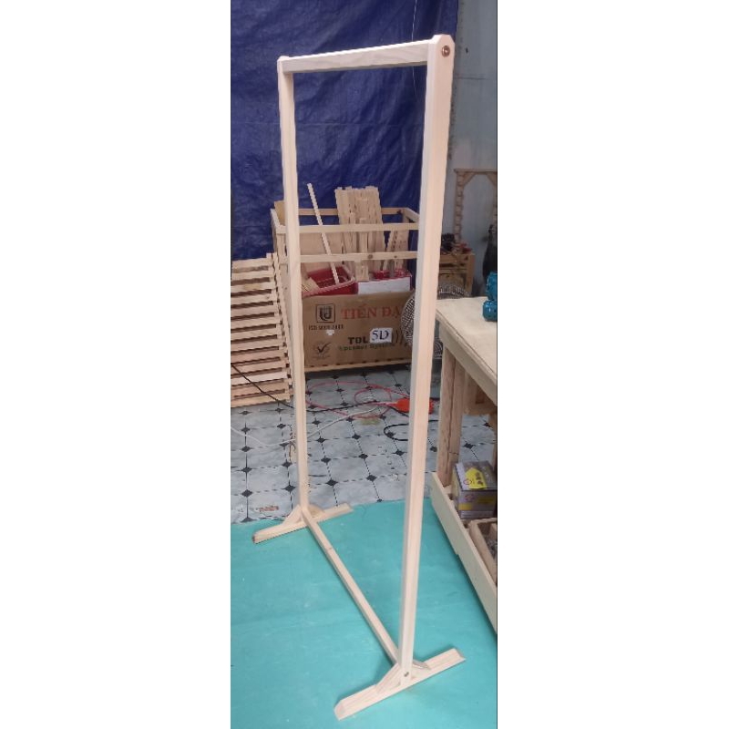 Giá treo quần áo 100% gỗ thông tự nhiên
