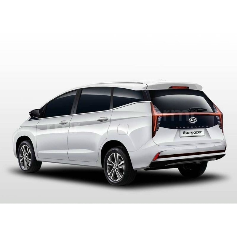 Nẹp chân trong titan stargazer 2023