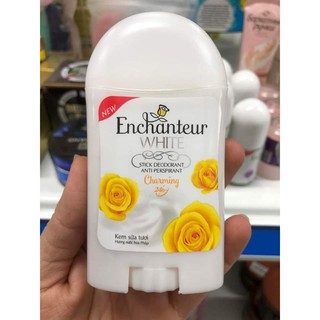 Lăn Sáp khử mùi Enchanteur Deluxe Charming 40g