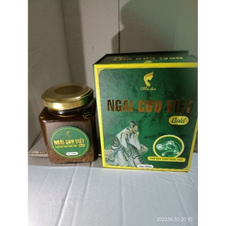 Tinh dầu ngải cứu việt (Dầu xoa bóp và bó đắp đau cơ xương khớp, bong gân,thấp khớp, thoái hóa cột sống)