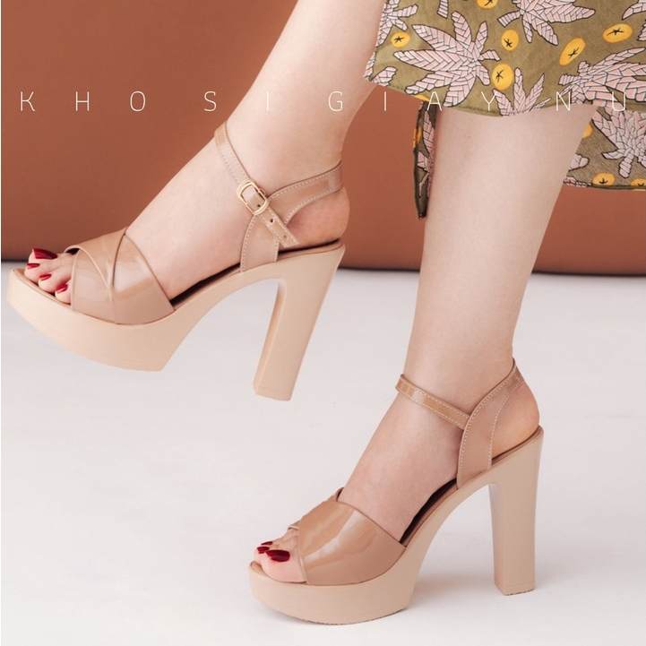 Giày sandal cao gót siêu nhẹ đế đúc nguyên khối 10 phân