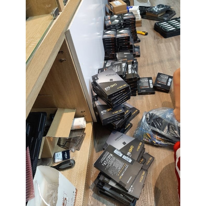 Ổ Cứng HDD WD Gold 4TB - 3.5 SATA 6Gbps - 128MB 7200RPM Enterprise- BH 24 tháng