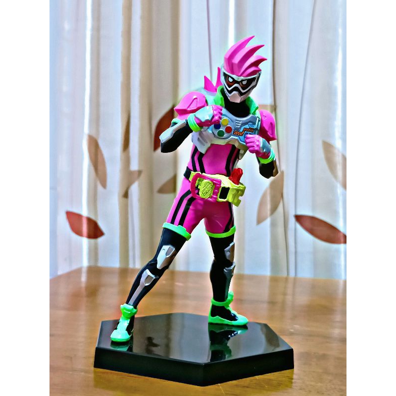 Mô hình tĩnh Kamen Rider