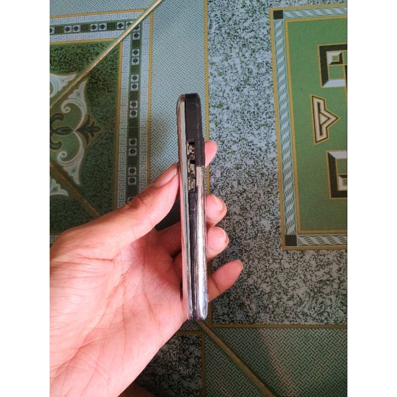 Xác điện thoại Nokia E51 lên màn đẹp