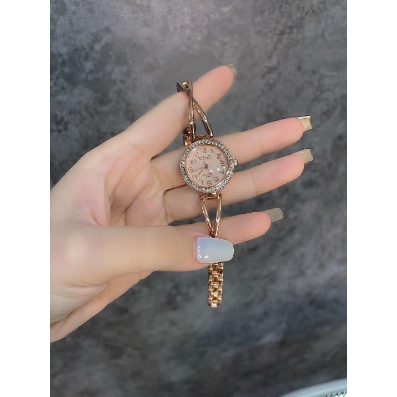 Đồng Hồ nữ cao cấp womege .