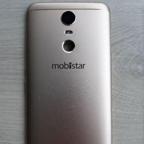 Nắp lưng mobiistar E Selfie