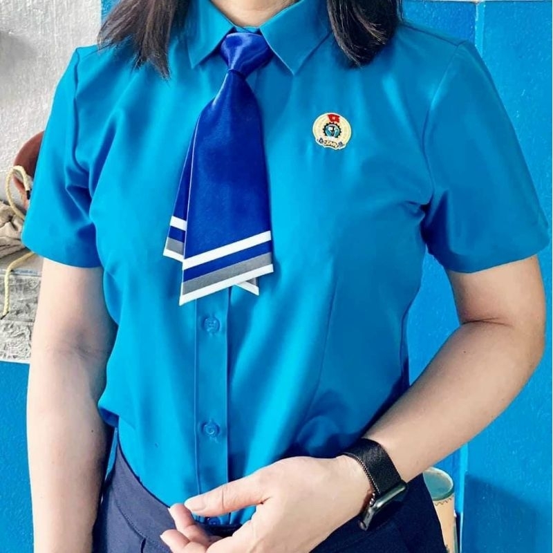 Áo sơ mi công đoàn. giá không gồm cà vạt