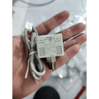 cảm biến áp suất chân không