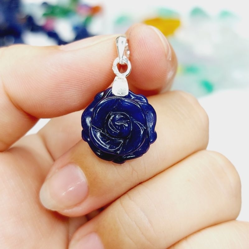 Hoa mẫu đơn lapis màu xanh hợp mệnh thủy và mộc UPCARA