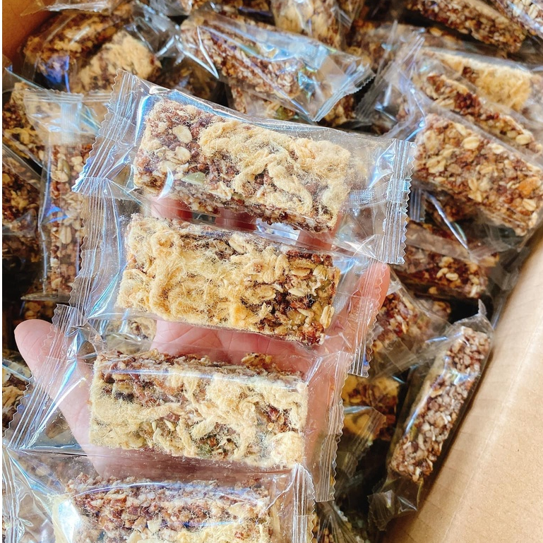 Thanh gạo lứt mix hạt và chà bông  - túi 1 kg