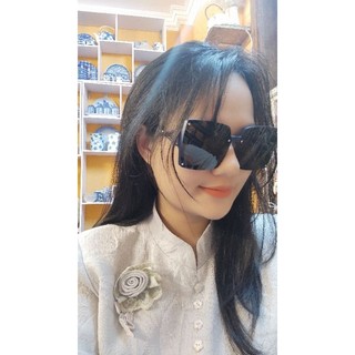 Kính si nhật
