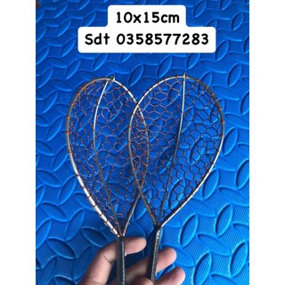 1 đôi vợt đánh cá 10x15 bằng đồng.