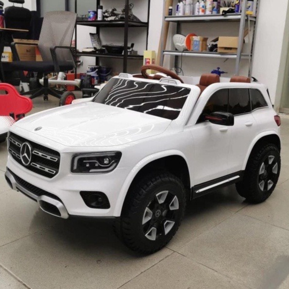 Ô tô điện MERCEDES 1201 2 chỗ 2 động cơ tự lái và điều khiển xa (Đỏ-Trắng-Đen)