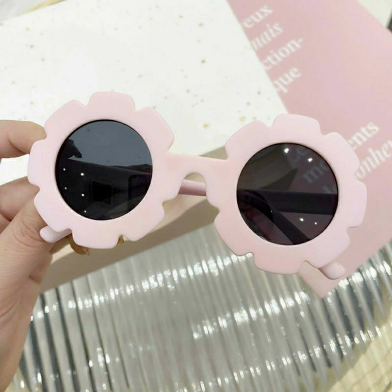 Kính Mắt Cho Bé FREESHIP Kính Mắt Hình Hoa Thời Trang Cho Bé